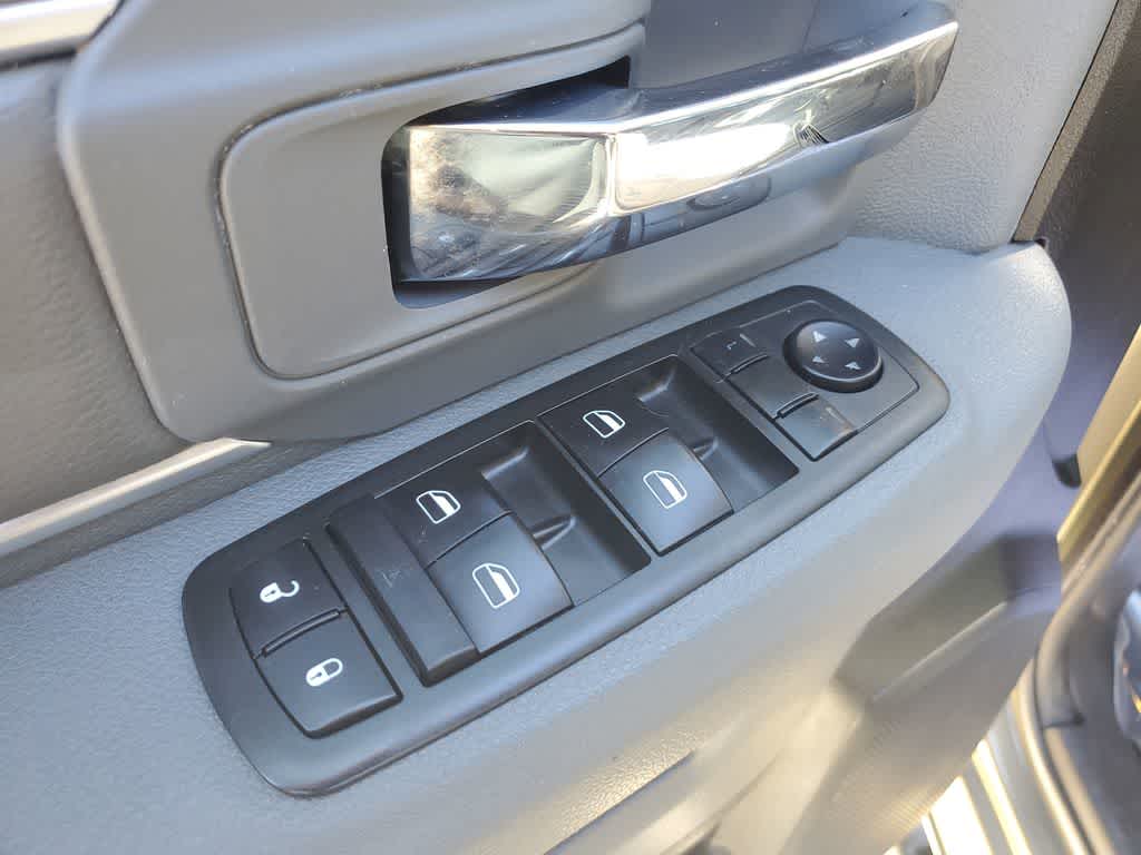 Thumbnail: 2013 RAM 1500 - 18