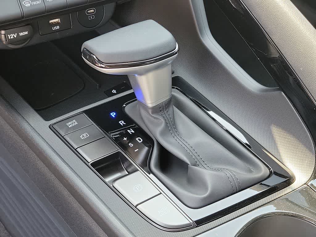 Thumbnail: 2025 Hyundai Elantra - 26