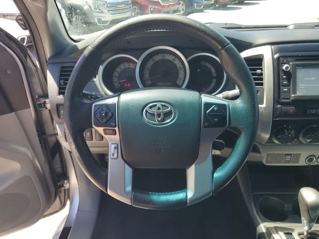 Thumbnail: 2014 Toyota Tacoma - 23