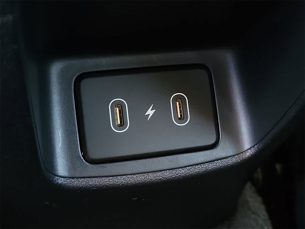 Thumbnail: 2024 Hyundai Elantra - 12