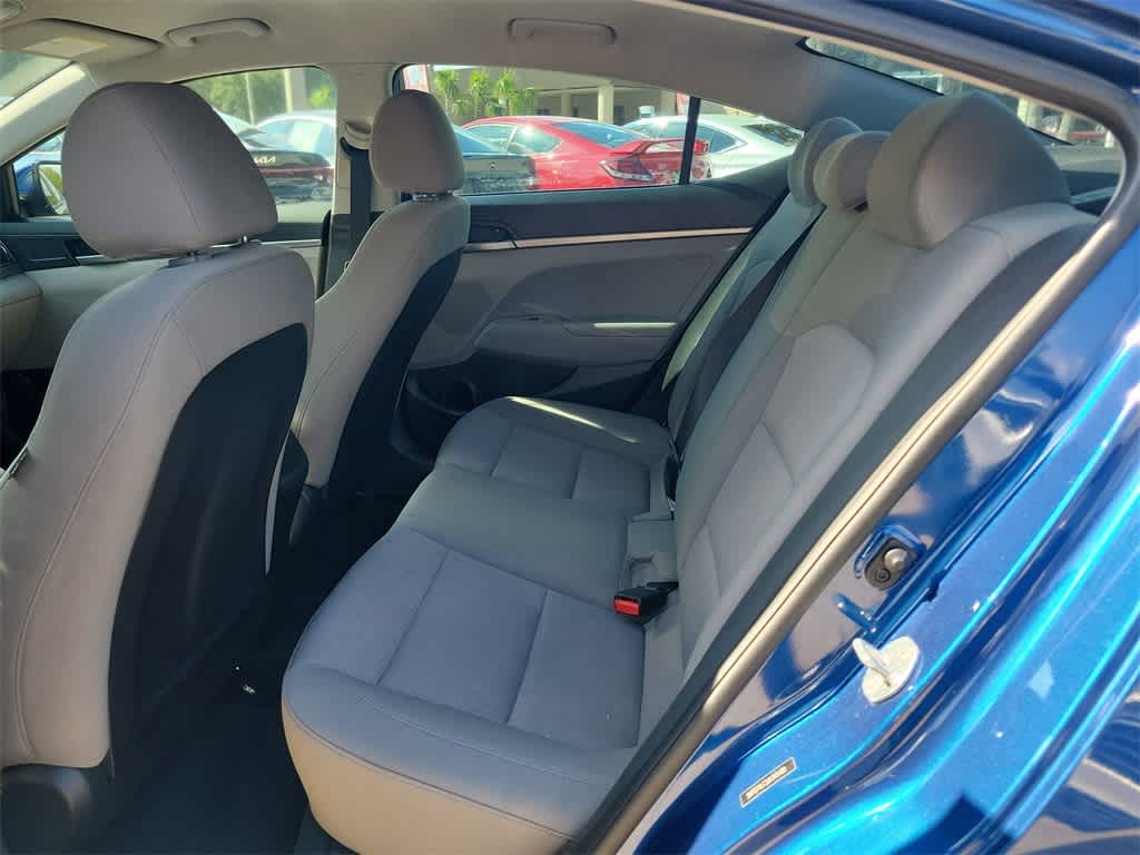Thumbnail: 2018 Hyundai Elantra - 10