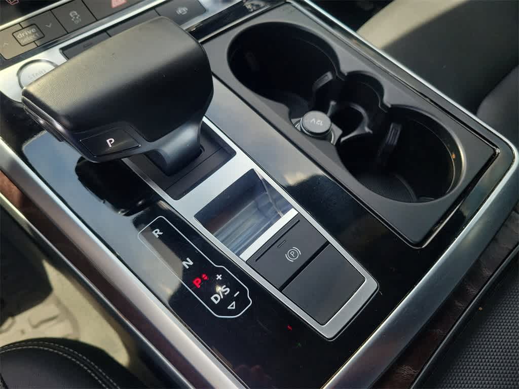 2019 Audi Q8 Premium Plus 30