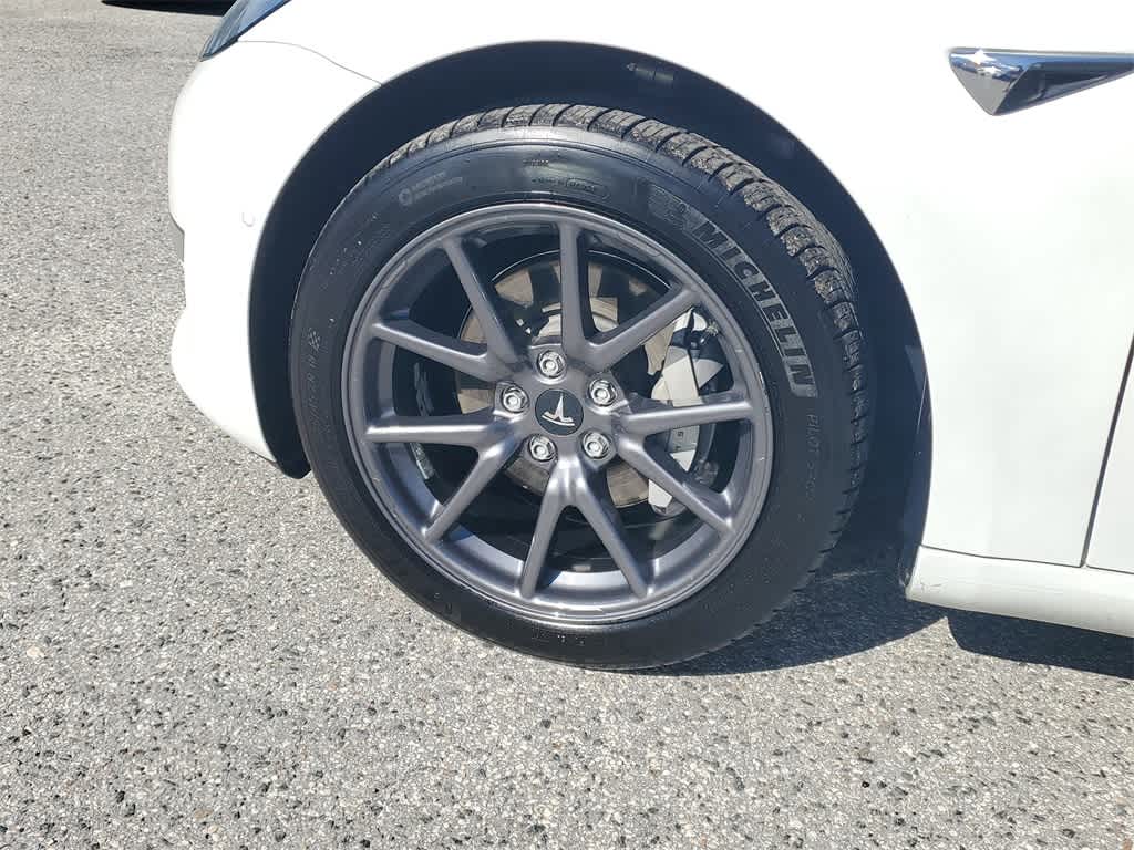 Thumbnail: 2020 Tesla Model 3 - 5