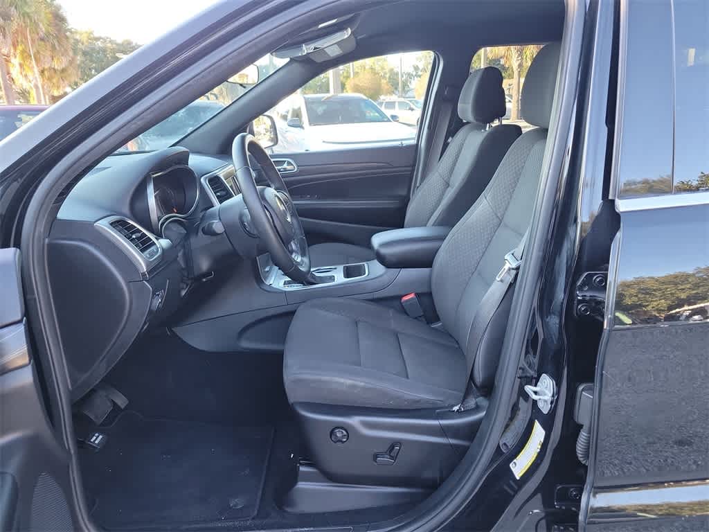 Thumbnail: 2019 Jeep Grand Cherokee - 23