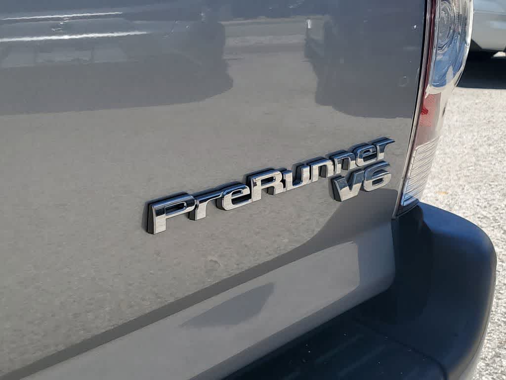 Thumbnail: 2014 Toyota Tacoma - 6