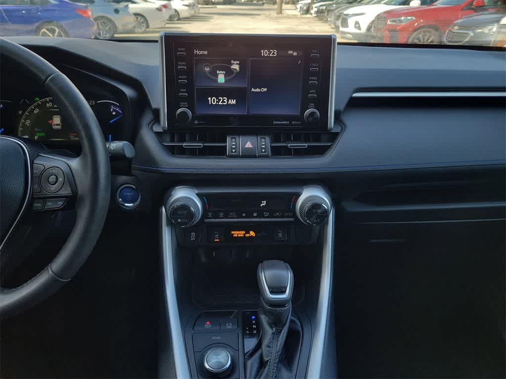 Thumbnail: 2021 Toyota RAV4 - 13
