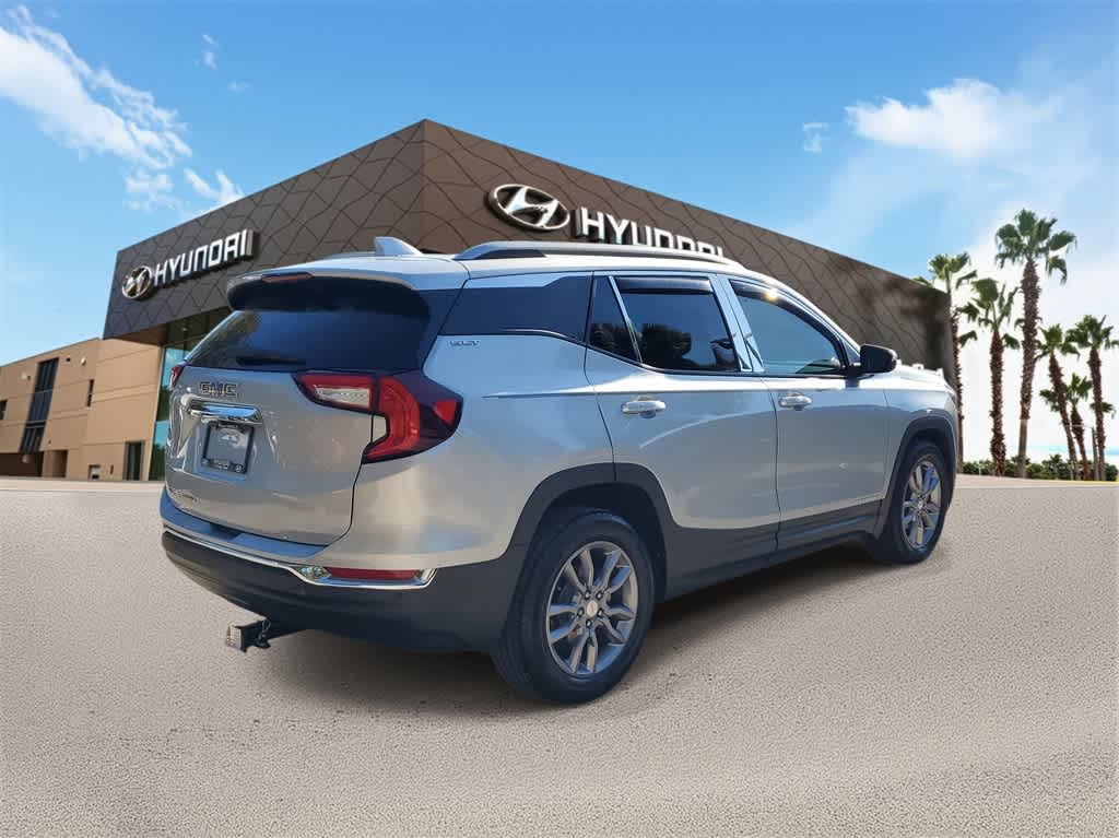 Thumbnail: 2022 GMC Terrain - 3