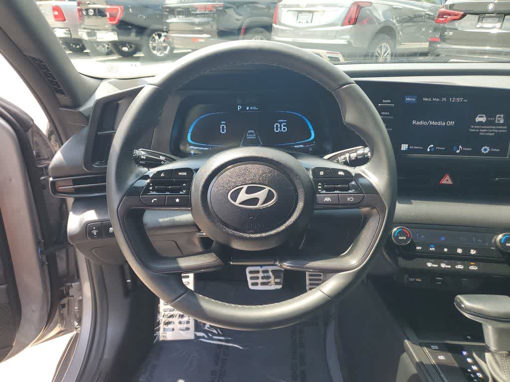 Thumbnail: 2025 Hyundai Elantra - 23