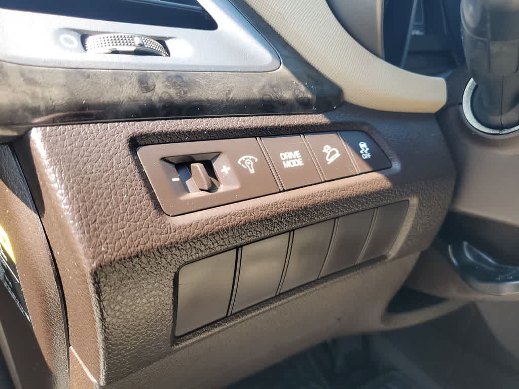 Thumbnail: 2018 Hyundai Santa Fe - 21