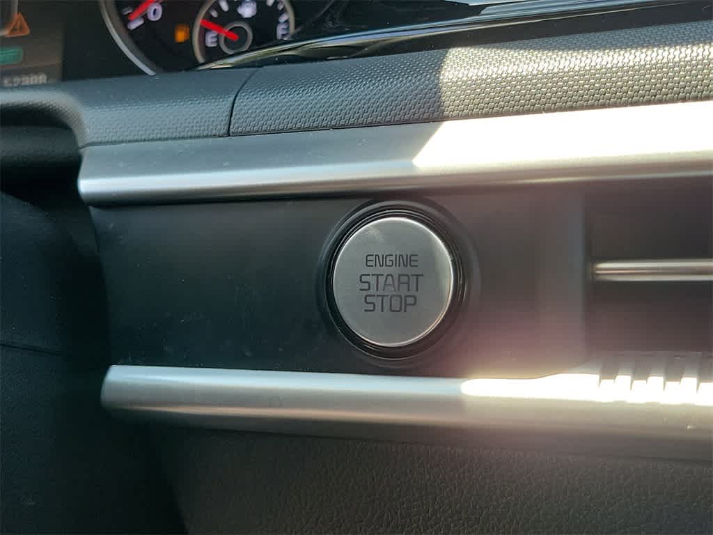 2023 Kia K5 LXS 29