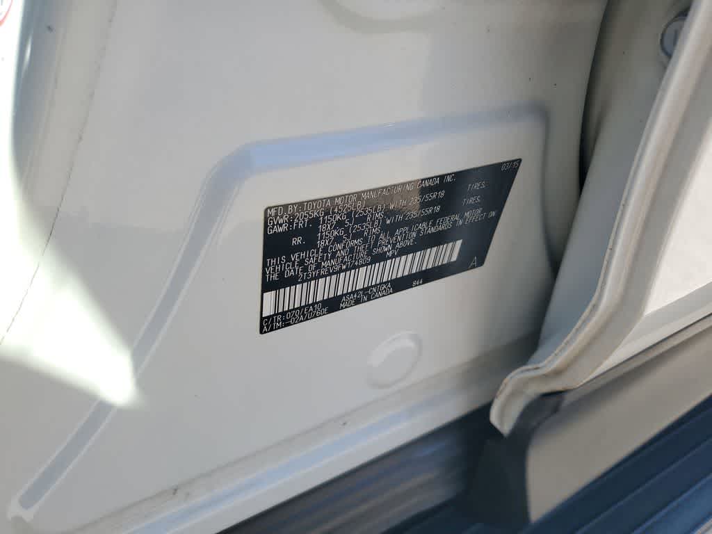 Thumbnail: 2015 Toyota RAV4 - 18