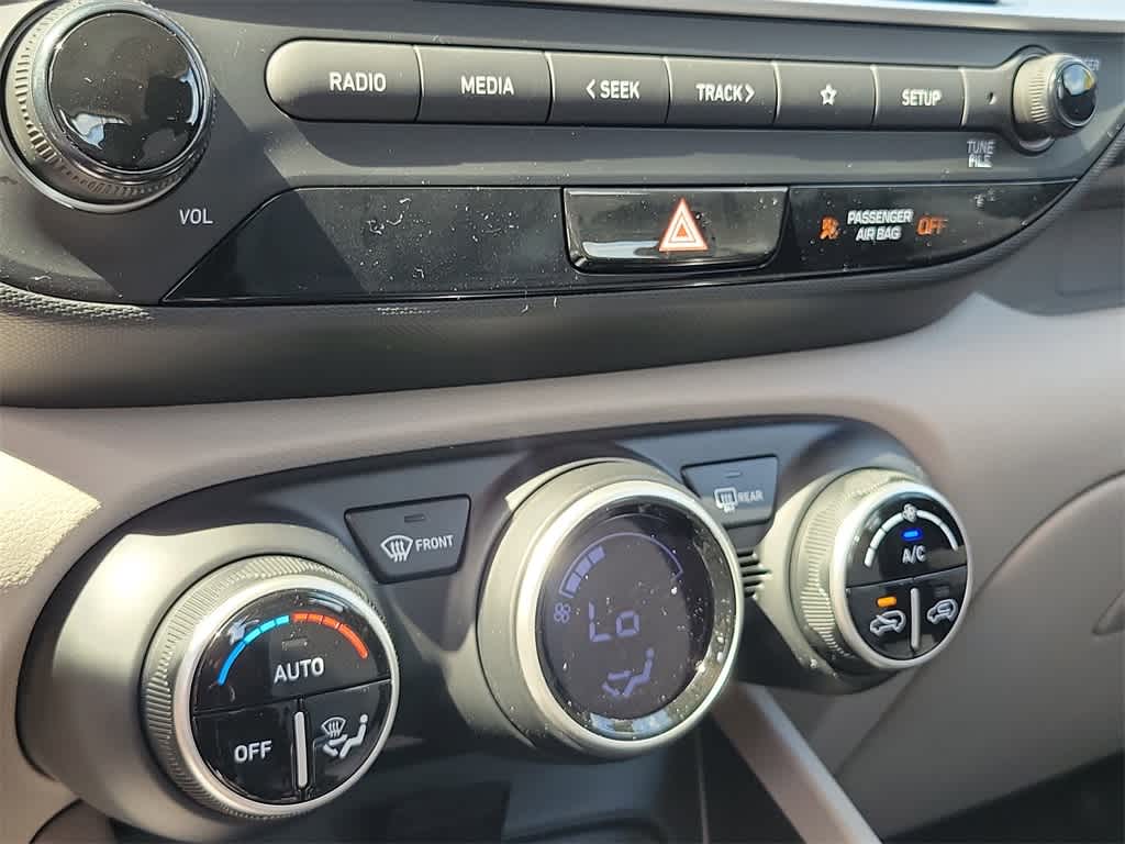 Thumbnail: 2025 Hyundai Venue - 27