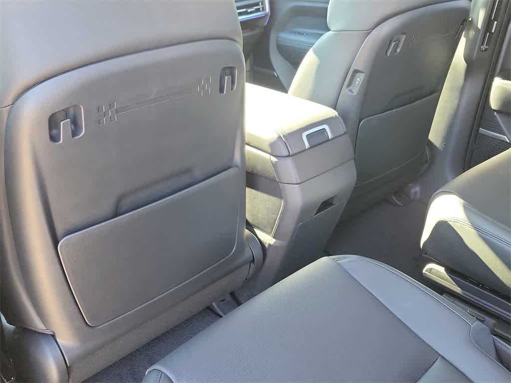 Thumbnail: 2026 Hyundai Santa Fe - 12