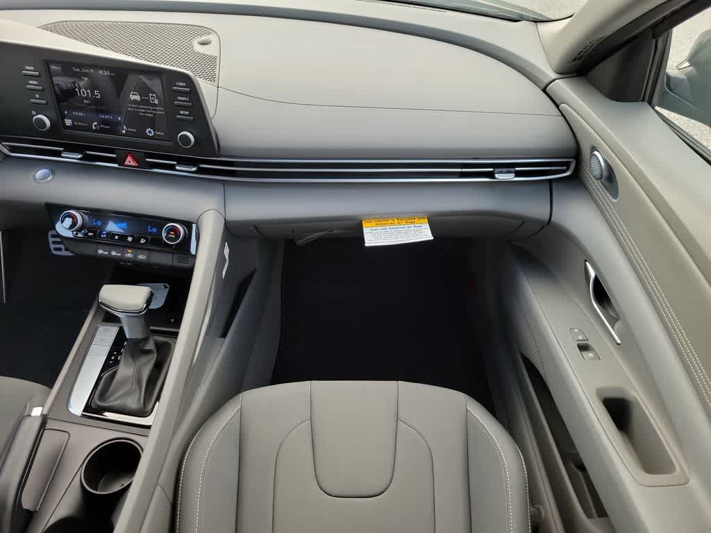 Thumbnail: 2026 Hyundai Elantra - 14