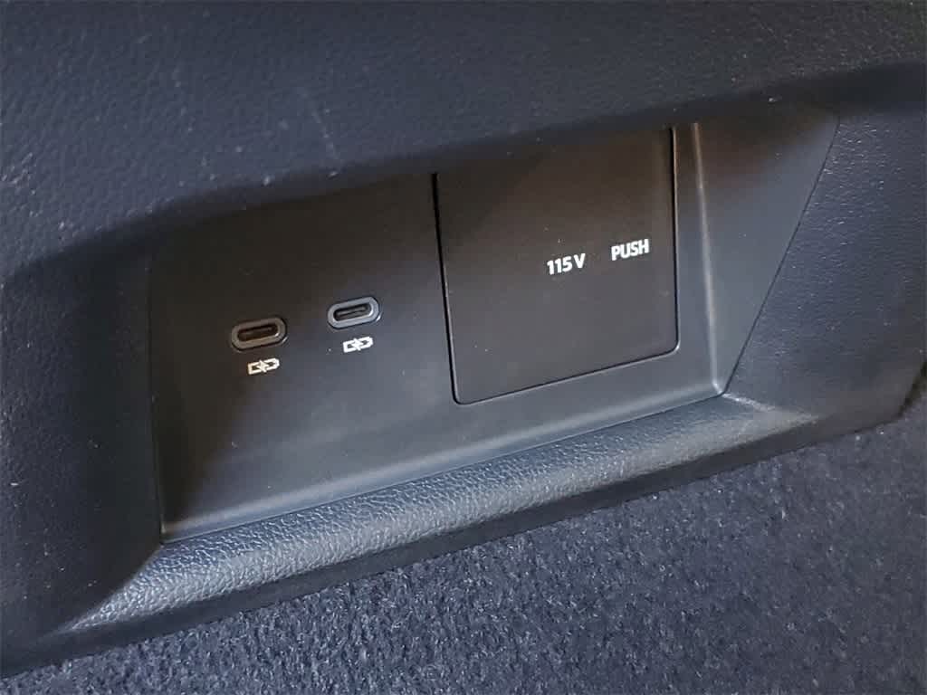 Thumbnail: 2022 Volkswagen Atlas - 11