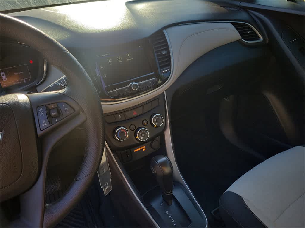 Thumbnail: 2019 Chevrolet Trax - 29