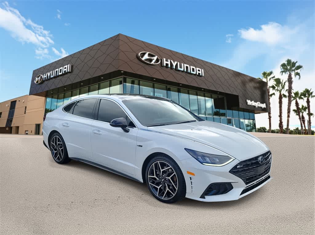 Thumbnail: 2022 Hyundai Sonata - 4