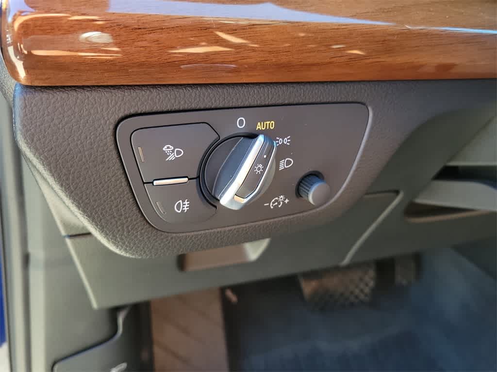 Thumbnail: 2022 Audi Q5 - 22