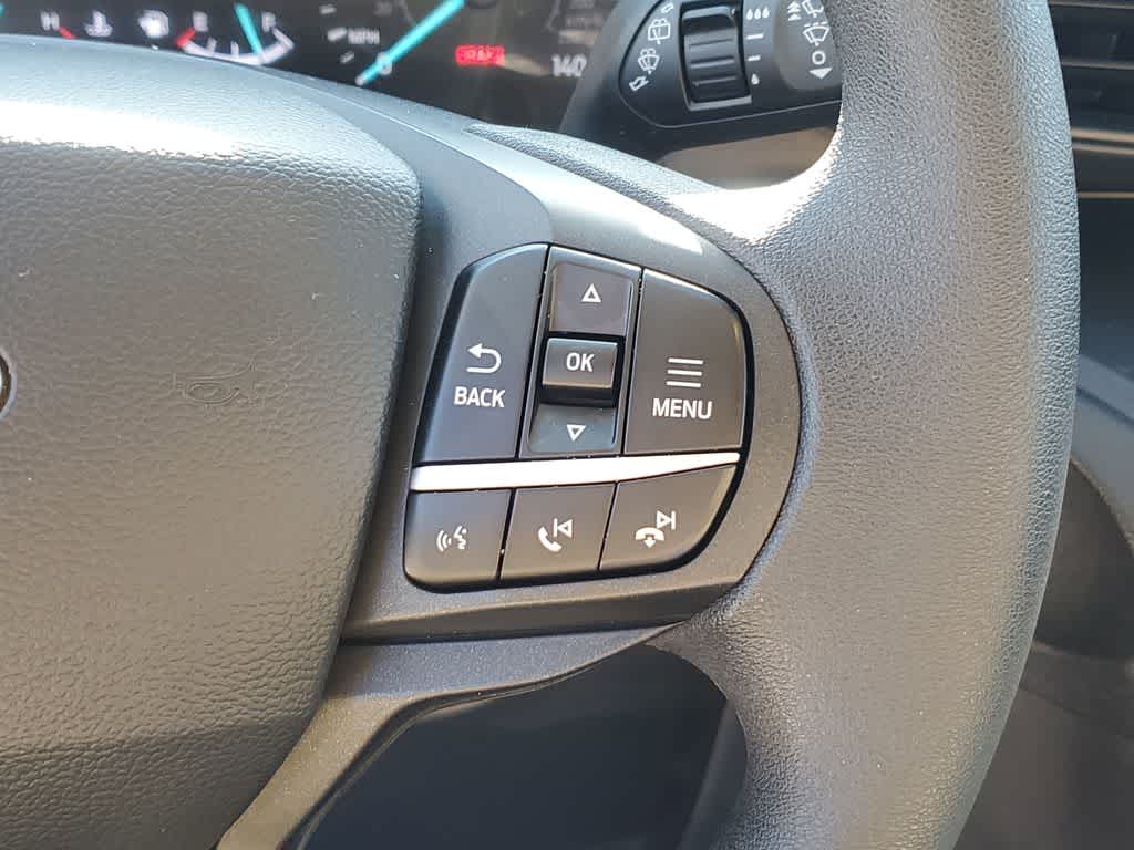 Thumbnail: 2022 Ford Explorer - 25