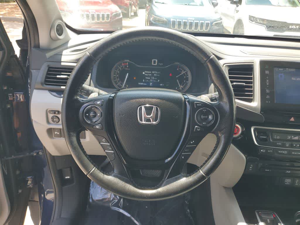Thumbnail: 2016 Honda Pilot - 24