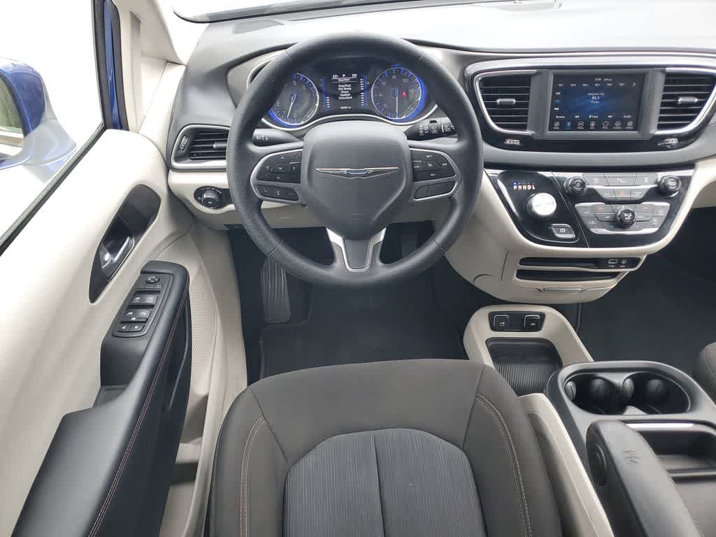 Thumbnail: 2020 Chrysler Pacifica - 13