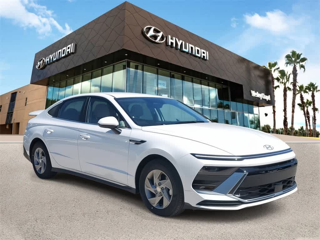 2025 Hyundai Sonata SE 2