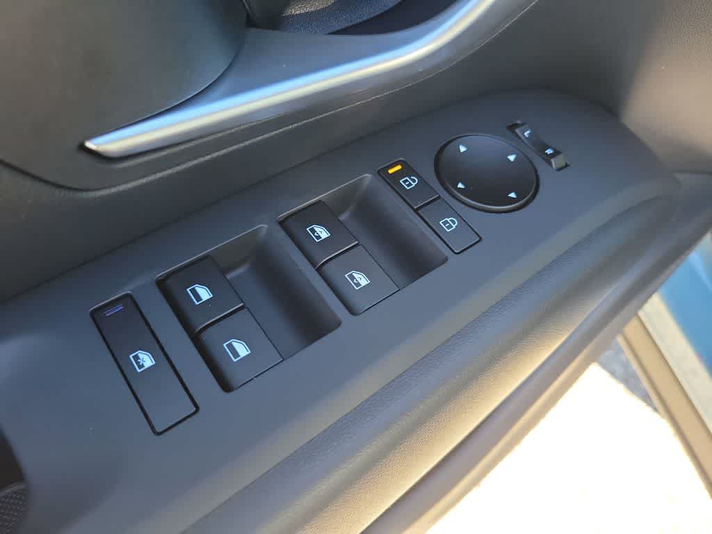 Thumbnail: 2026 Hyundai Santa Cruz - 18