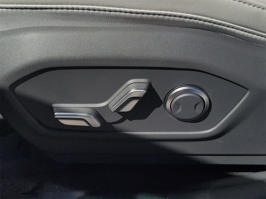 Thumbnail: 2026 Hyundai Santa Fe - 17