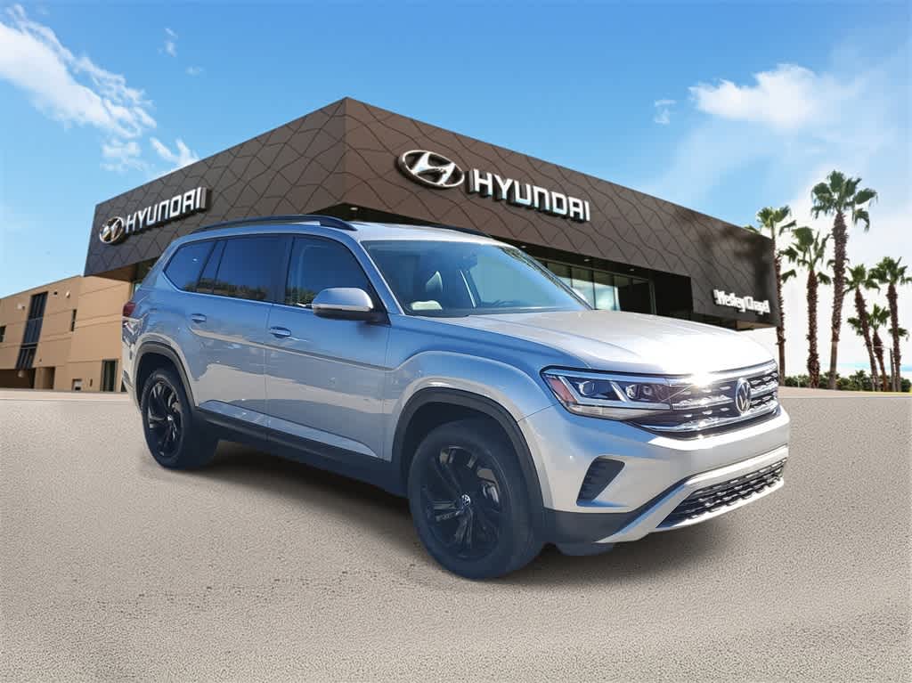 Thumbnail: 2022 Volkswagen Atlas - 4
