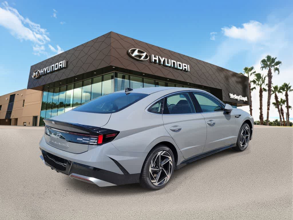 Thumbnail: 2026 Hyundai Sonata - 3
