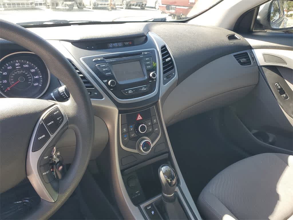 Thumbnail: 2016 Hyundai Elantra - 30