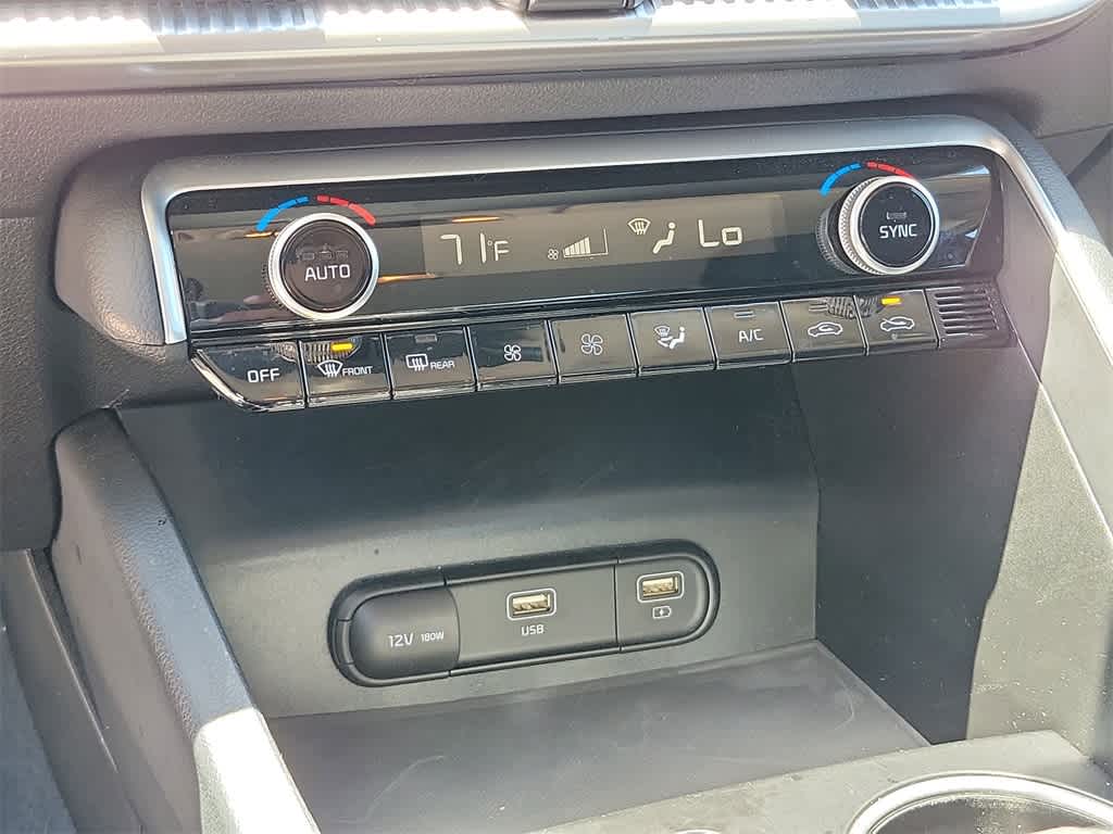 2023 Kia K5 LXS 26
