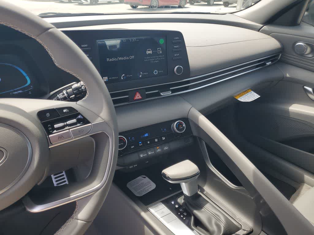 Thumbnail: 2026 Hyundai Elantra - 31