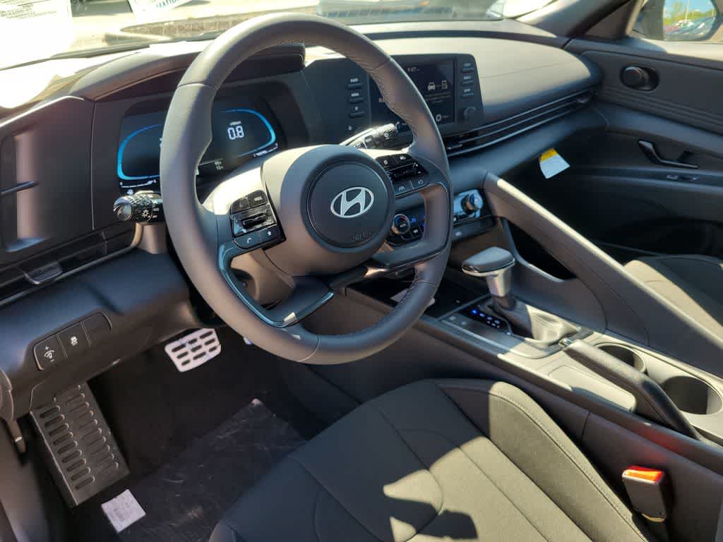 Thumbnail: 2026 Hyundai Elantra - 16