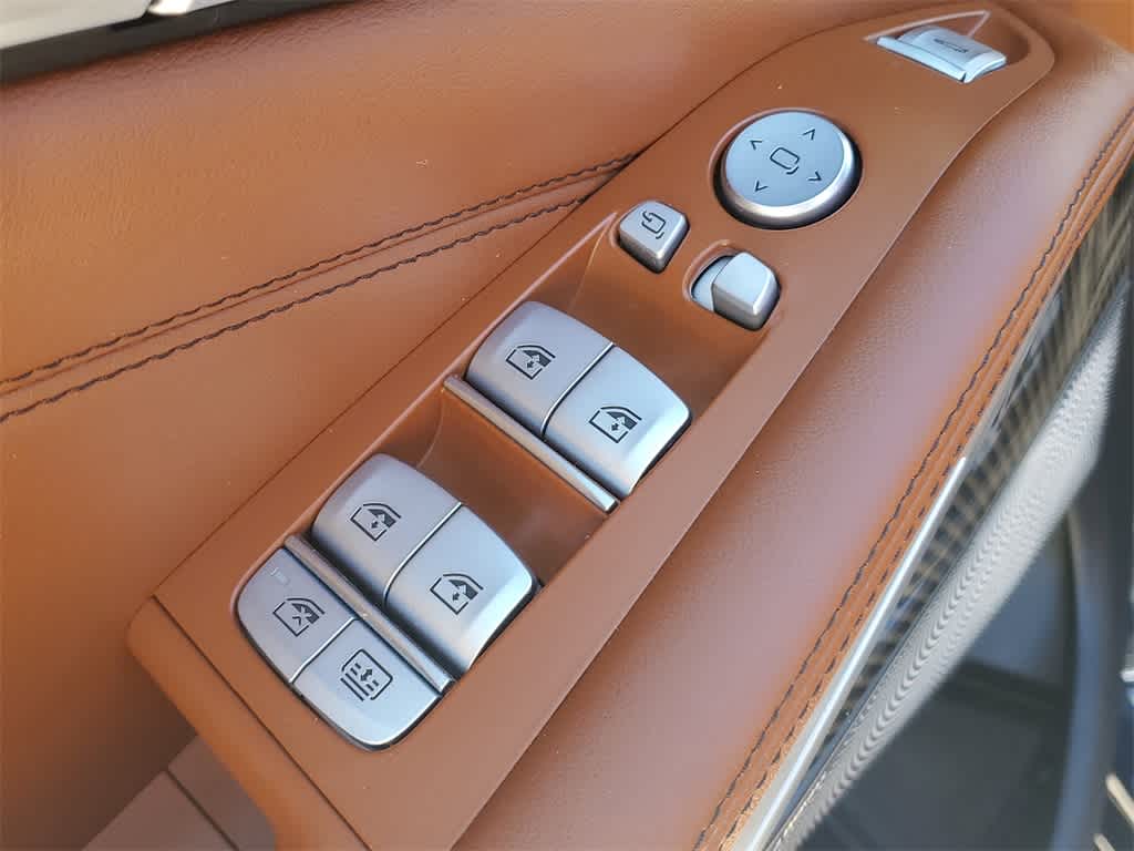 Thumbnail: 2024 BMW X7 - 19