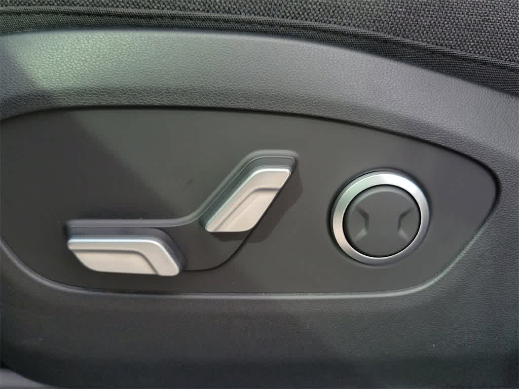 Thumbnail: 2026 Hyundai Ioniq - 21