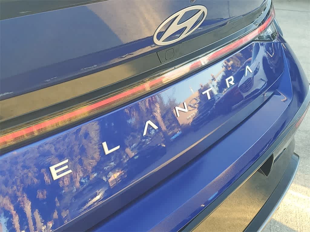 Thumbnail: 2024 Hyundai Elantra - 6