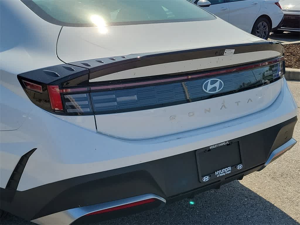 2025 Hyundai Sonata SE 6