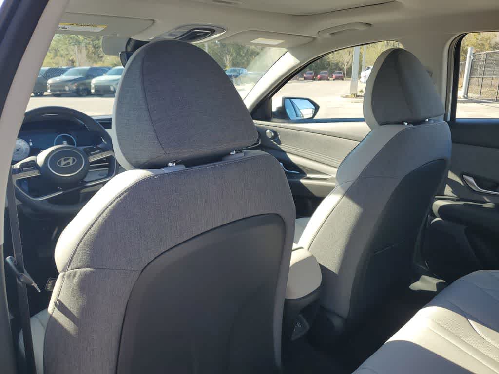 Thumbnail: 2026 Hyundai Elantra - 12