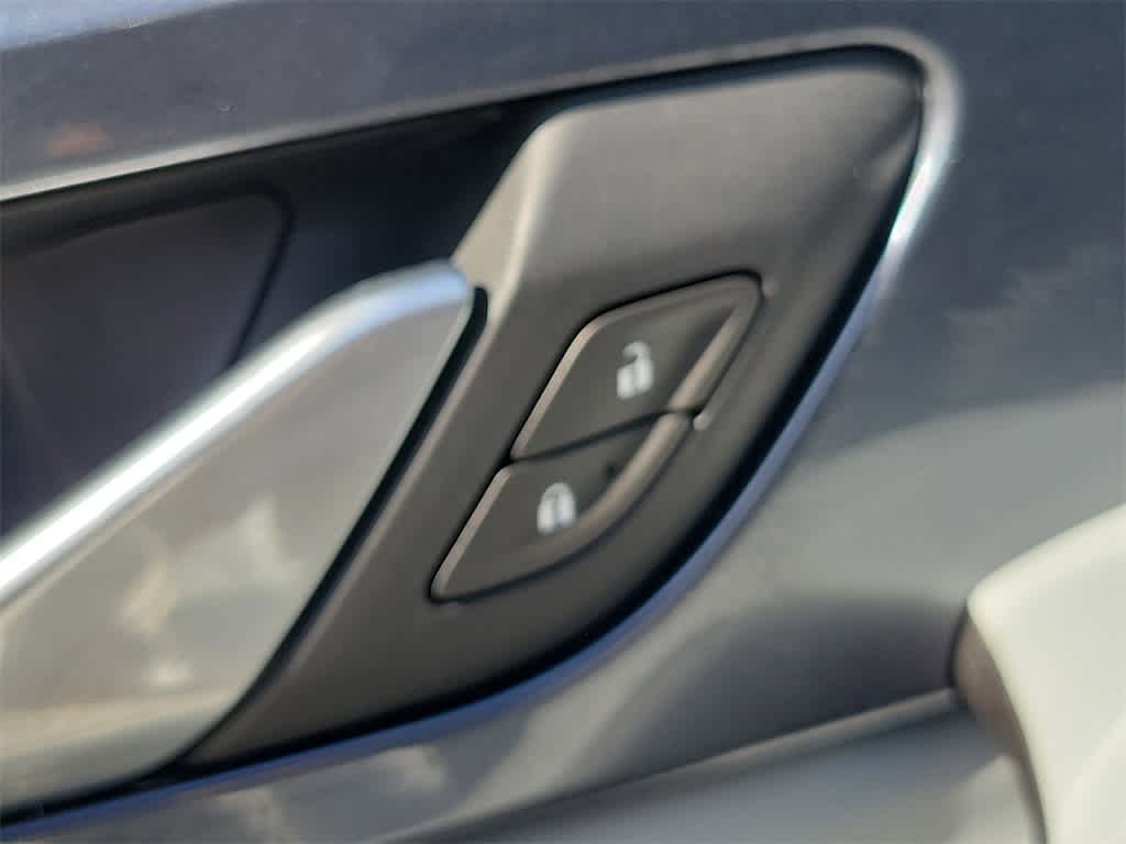 Thumbnail: 2020 Chevrolet Blazer - 20