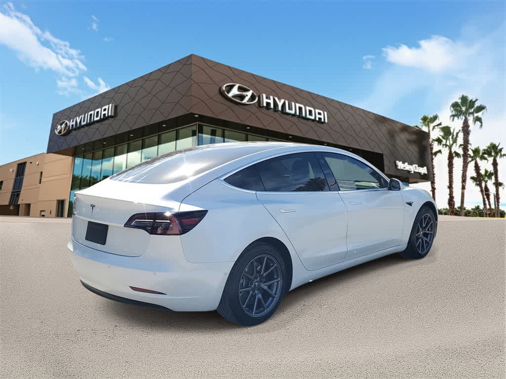 Thumbnail: 2020 Tesla Model 3 - 3