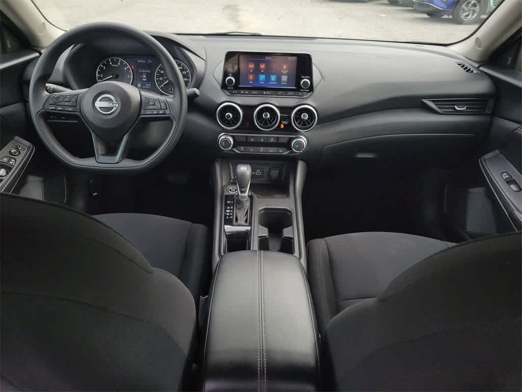 Thumbnail: 2024 Nissan Sentra - 10