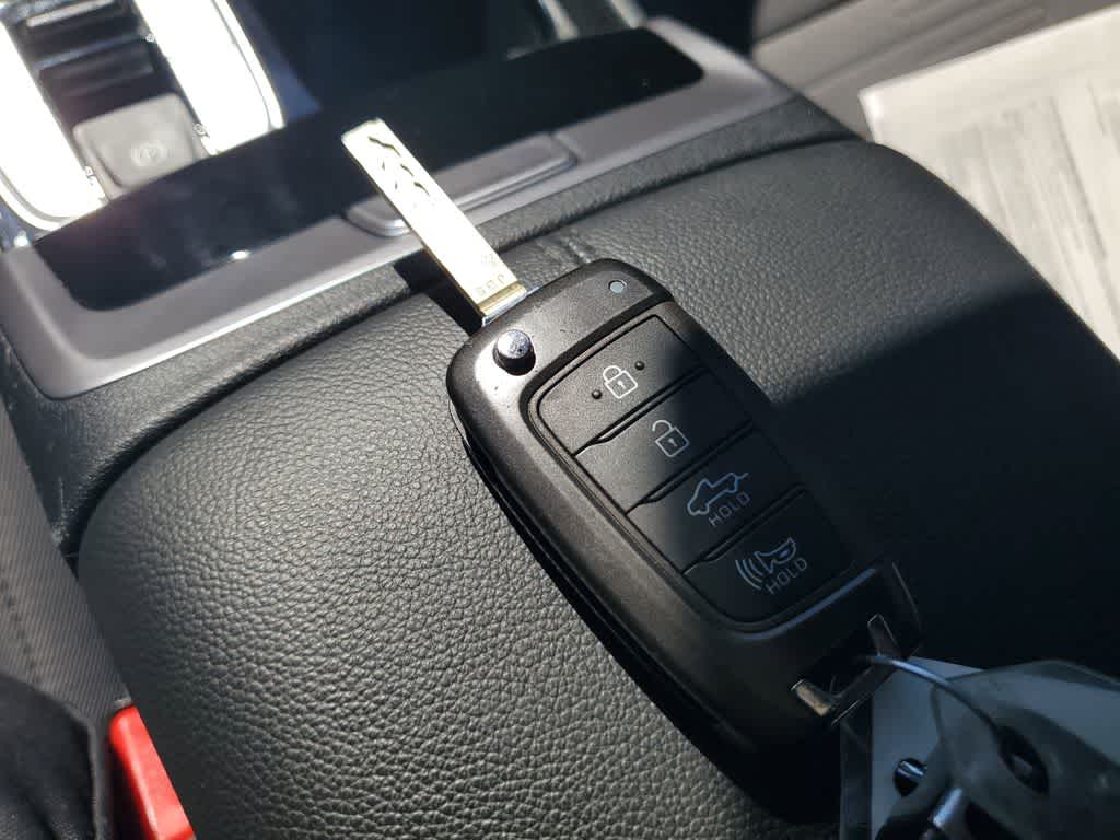 Thumbnail: 2024 Hyundai Santa Cruz - 30