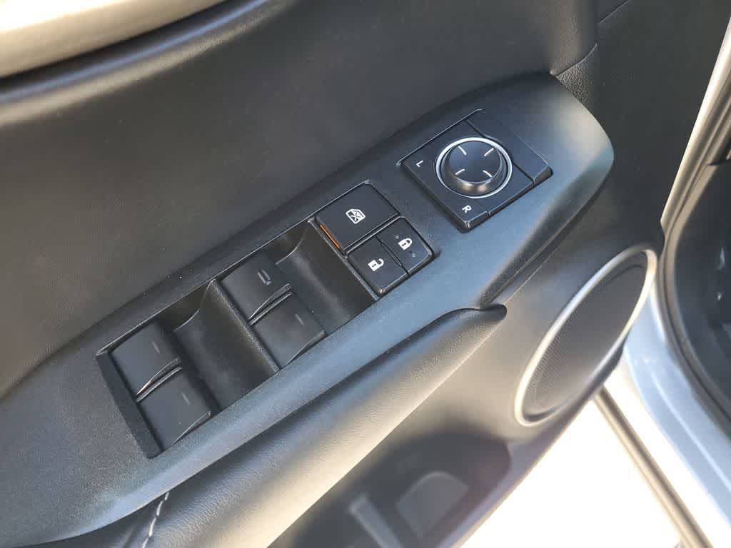 Thumbnail: 2017 Lexus NX - 18