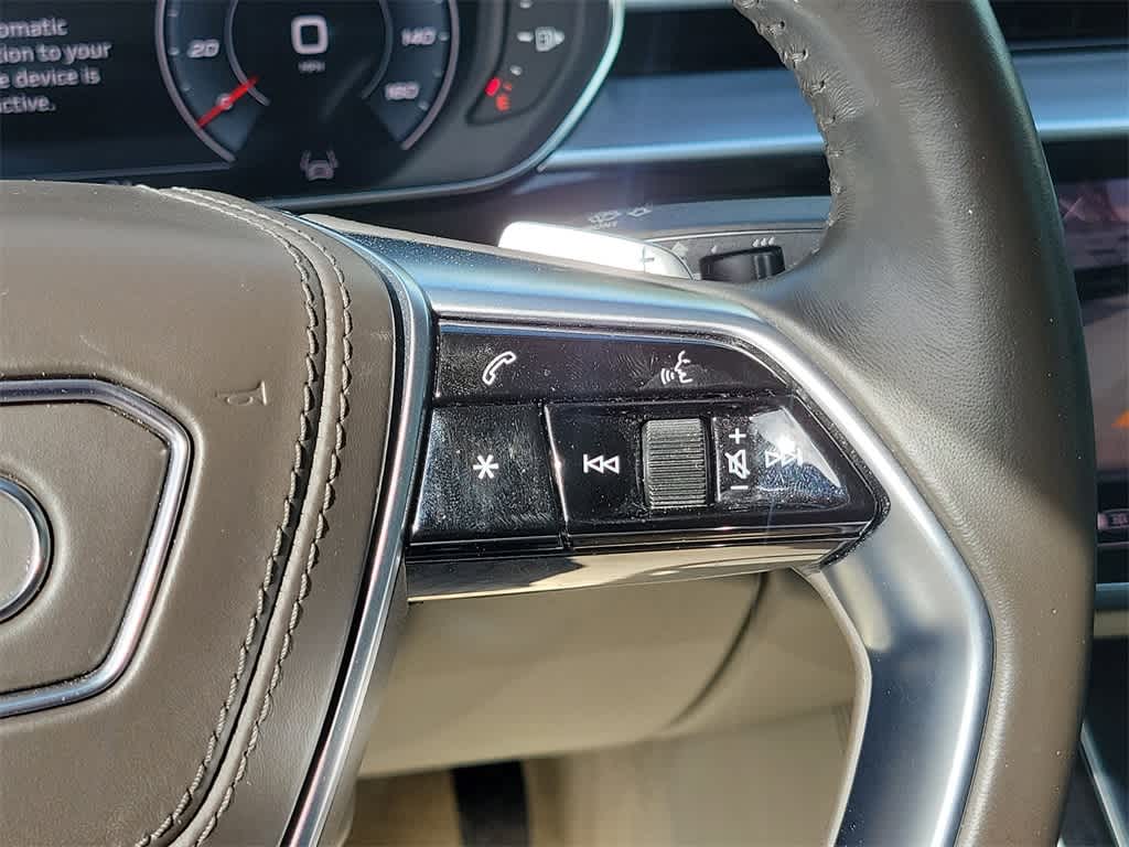 2021 Audi A8 L 34