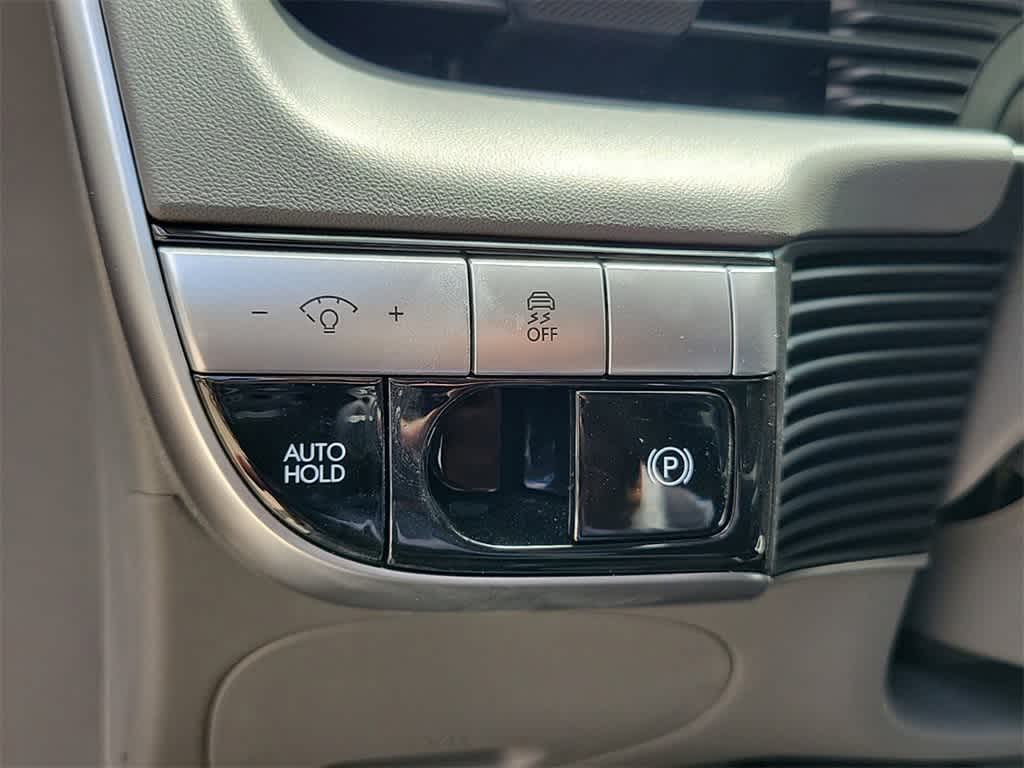 Thumbnail: 2023 Hyundai Ioniq 5 - 17