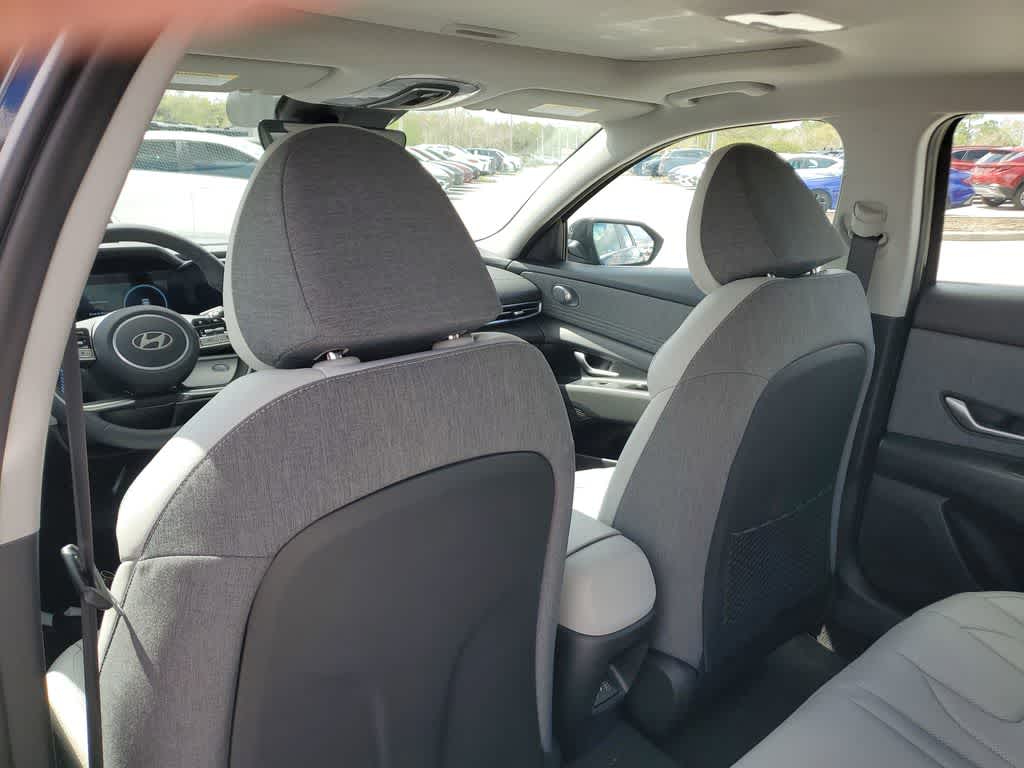 Thumbnail: 2026 Hyundai Elantra - 12