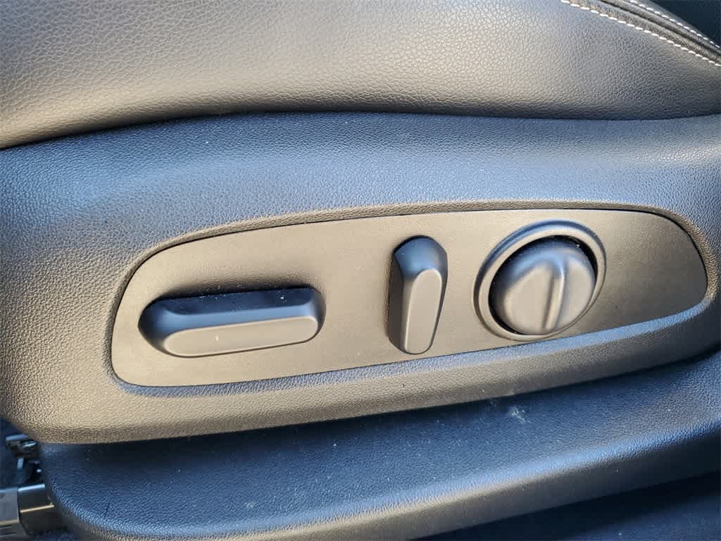 Thumbnail: 2022 GMC Terrain - 19