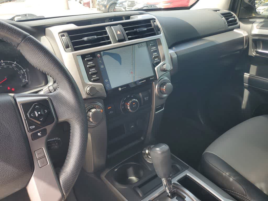 Thumbnail: 2022 Toyota 4Runner - 30