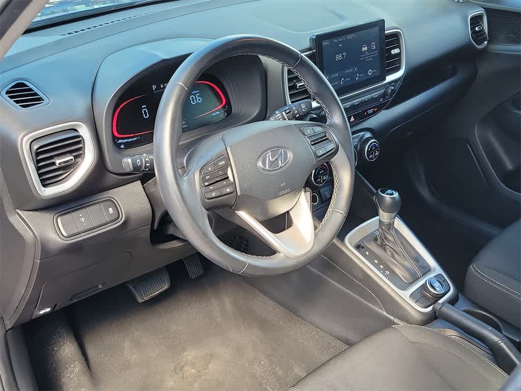 Thumbnail: 2023 Hyundai Venue - 2